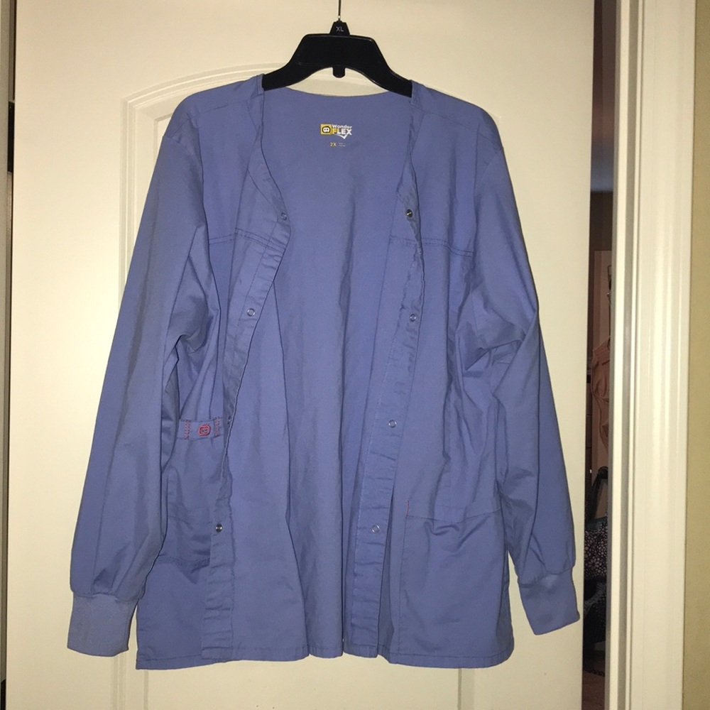 Cell Blue scrub jacket. Size 2x